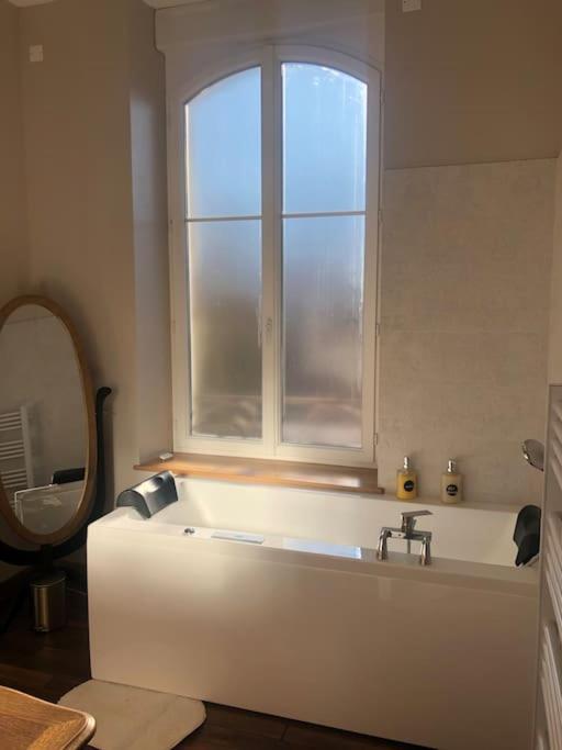 Appartement De Caractere Mirecourt Exteriér fotografie